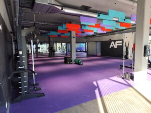 Por qué el modelo 24/7 mejora la eficiencia operativa de un club de fitness