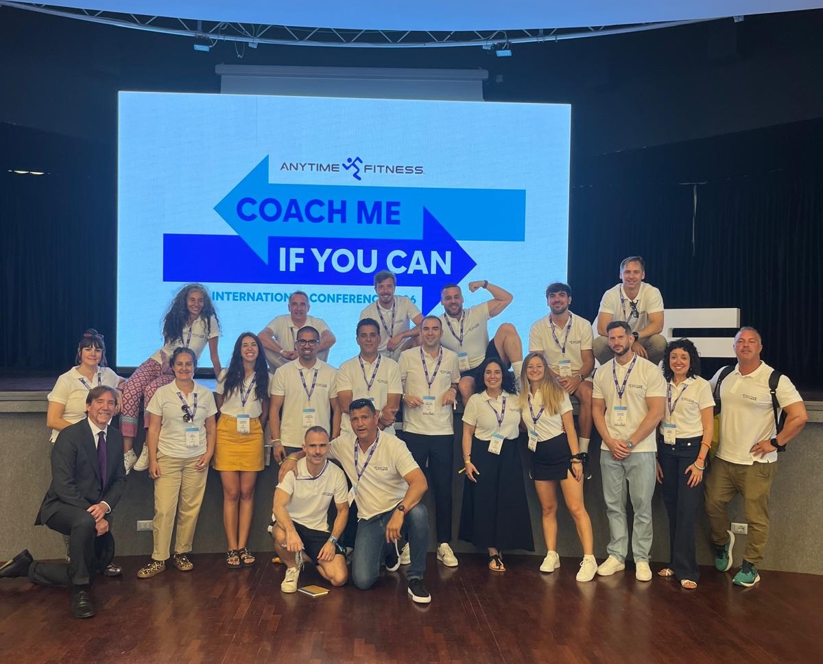 Una foto de familia del staff corporate de Anytime Fitness Iberia, al término de una de las numerosas actividades de la Conferencia Internacional de Palermo.